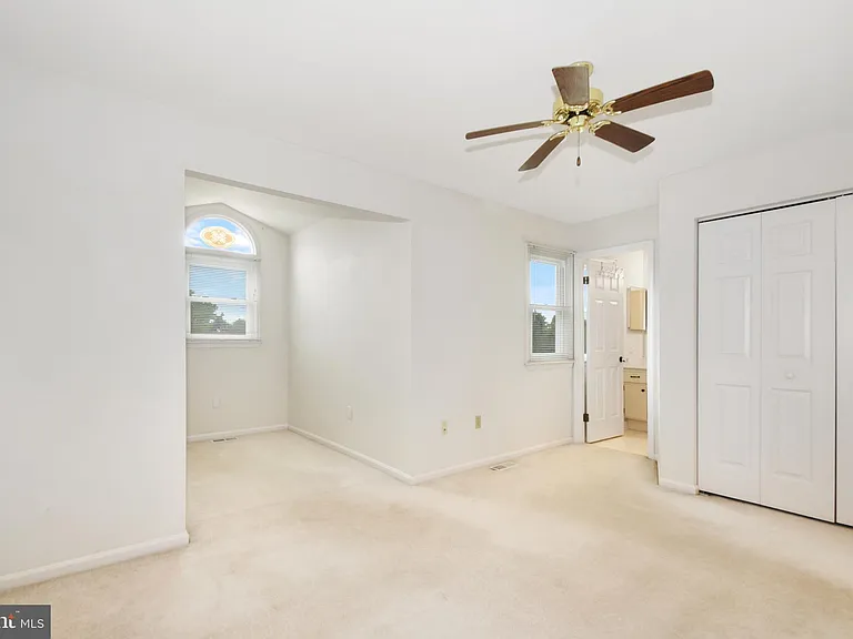 307 Jonathan Ct — Photo 20