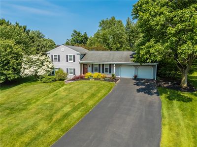 6 Wellington Cir, Fairport, NY, 14450