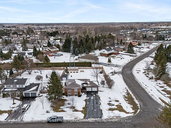 2nd image of 7028 Shadow Ridge Dr