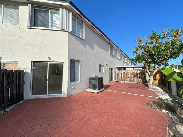 130 SW 109th Ave APT 12, Sweetwater, FL 33174