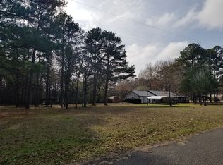 130 An County Road 3732, Palestine, TX 75801
