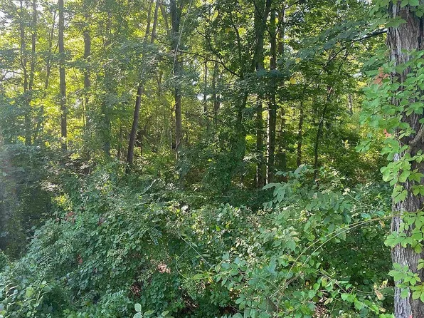 390 Fairview Street, Bennington, VT 05201