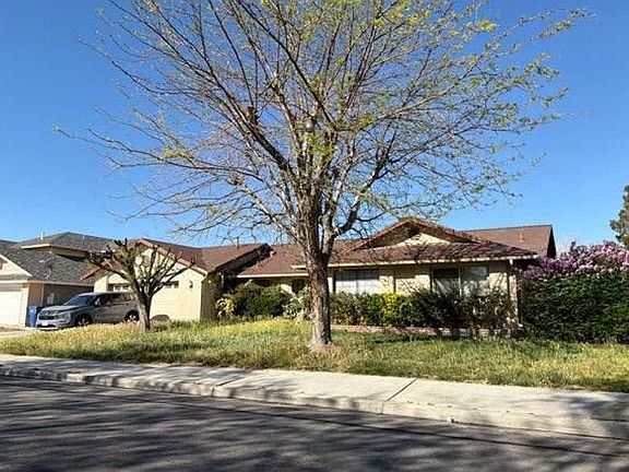 2nd image of 45931 York Pl