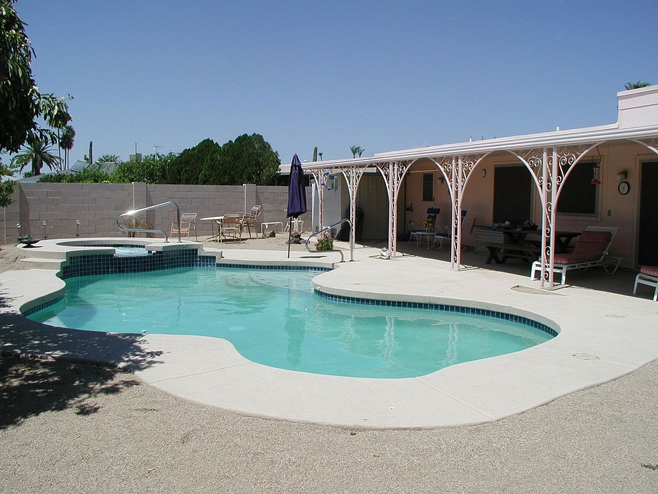 NEW Heated Pool 