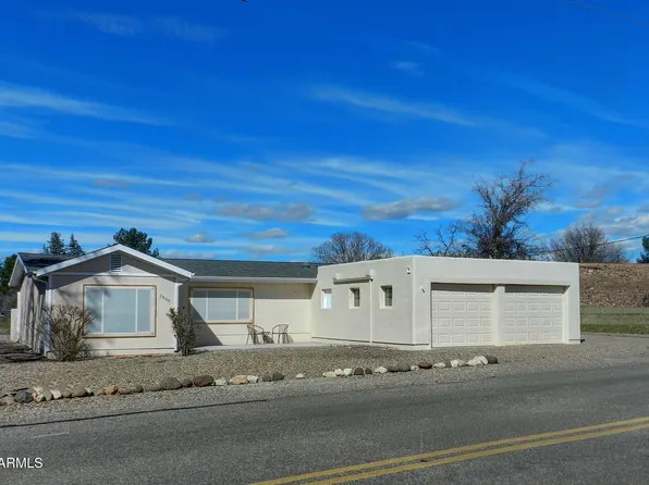 3960 E Lake Shore Drive, Rimrock, AZ 86335