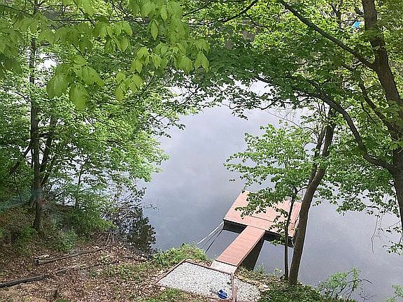 2nd image of 1352 S Lake Sherwood Dr