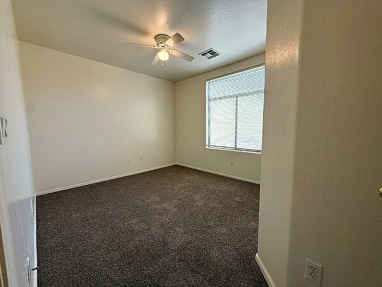 8062 W North Ln #109THDR — Photo 28