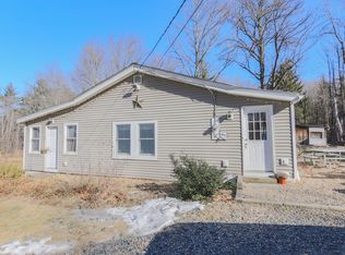 129 Pleasant St, Lunenburg, MA 01462