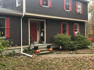 10 1/2 Pierce Rd, Foster, RI 02825