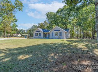 1417 Red Oaks Dr, Rock Hill, SC 29730