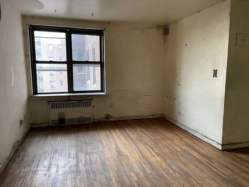 1st image of 112-19 34th Ave #4A