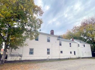 22 Pleasant St, Augusta, ME 04330