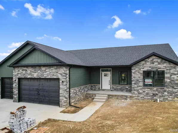 9033 Copper Ridge Dr, Davison, MI 48423