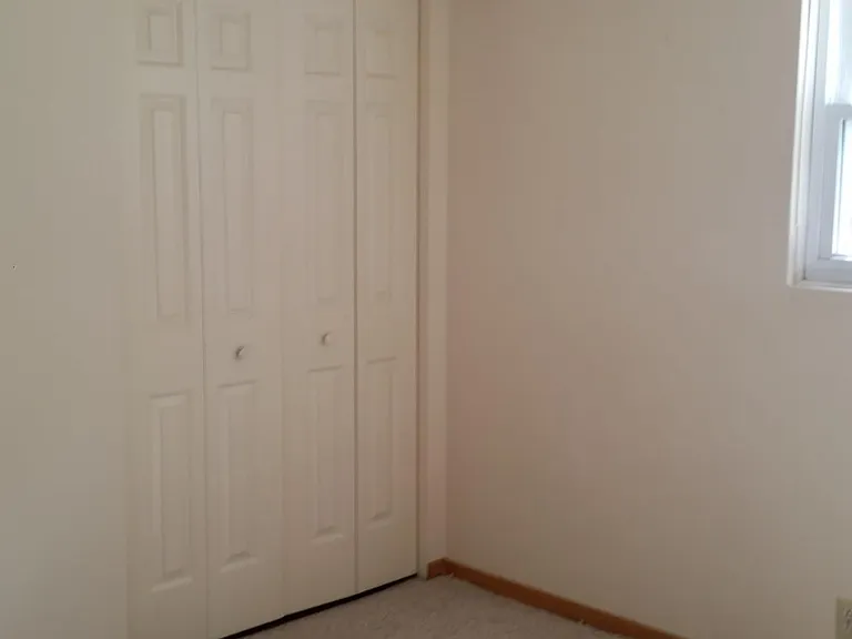 6164 Pilot Knob Ave NE — Photo 5