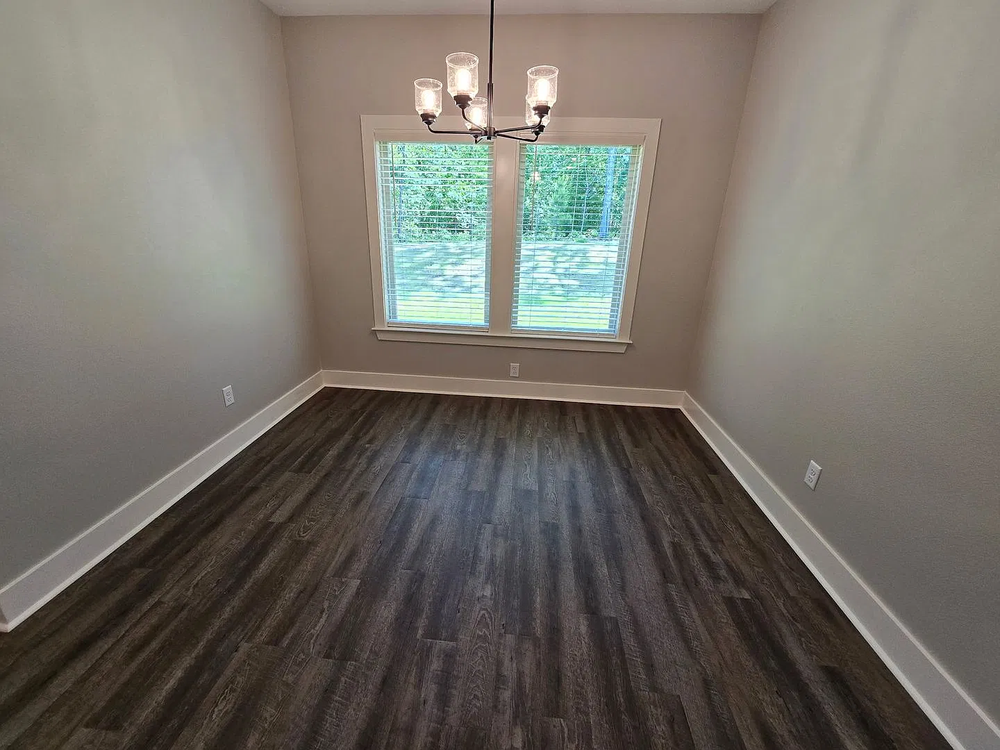 5009 Springwood Circle — Photo 4