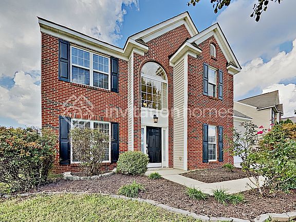 2nd image of 109 Nevis Ln