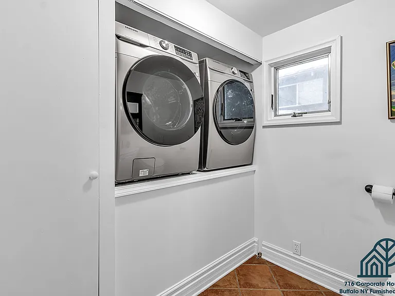 664 Auburn Ave #1 — Photo 11