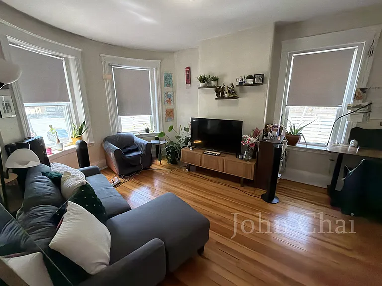 1381 Commonwealth Ave #5 — Photo 16