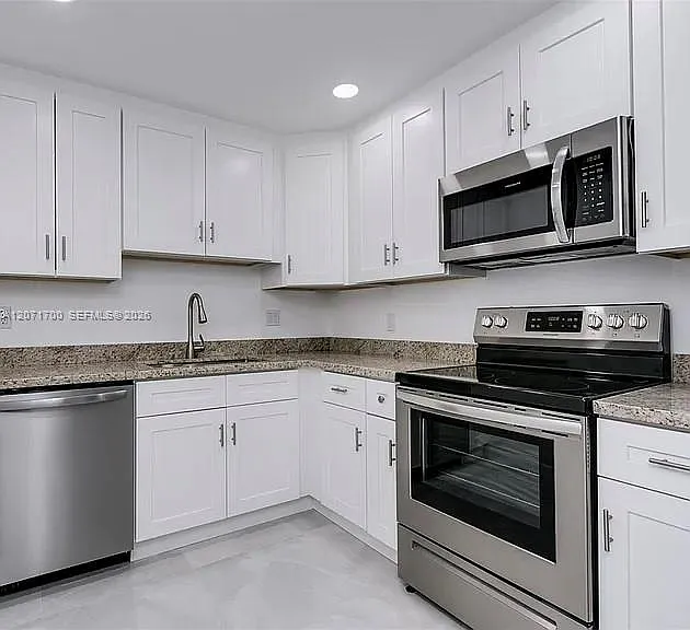 Olympus Condo Phase — Photo 4