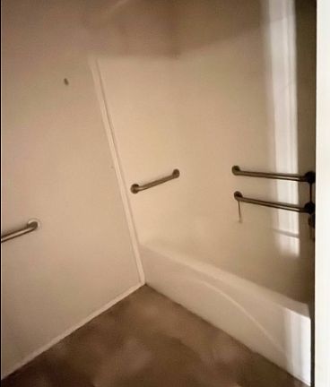 5th image of 12106 Diana Dr