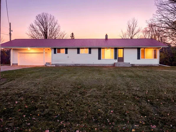 6122 Rolling Hill Rd, Grasston, MN 55030