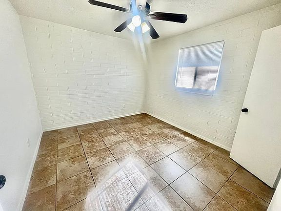 2nd image of 806 W Maryland Ave APT C