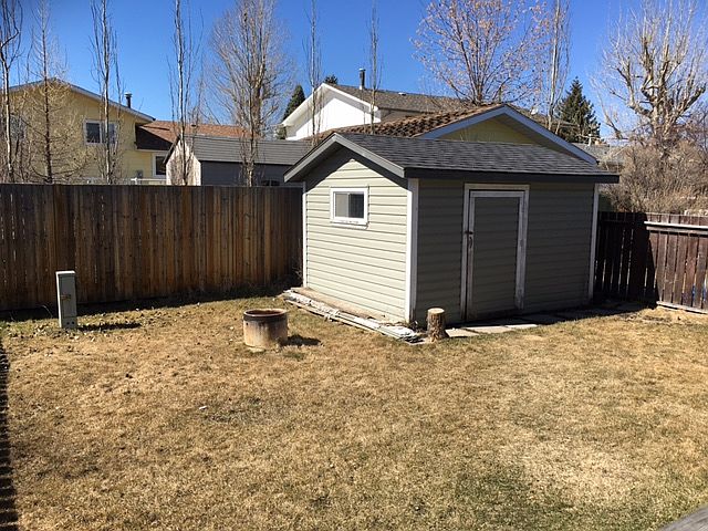 2nd image of 7 Westhill Cres #A