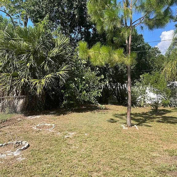311 Lake Dale Dr — Photo 12
