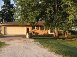 1798 Highway T15, Knoxville, IA 50138
