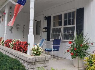 413 S 26th St, Manitowoc, WI 54220