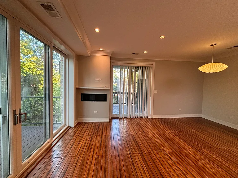 4003 S Calumet Ave #3 — Photo 8