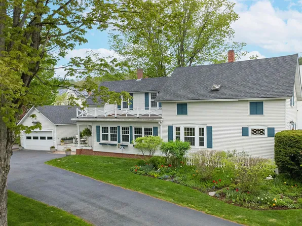 179 Mount Pleasant Street, St. Johnsbury, VT 05819
