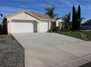 19310 Silver Summit Cir, Perris, CA 92570