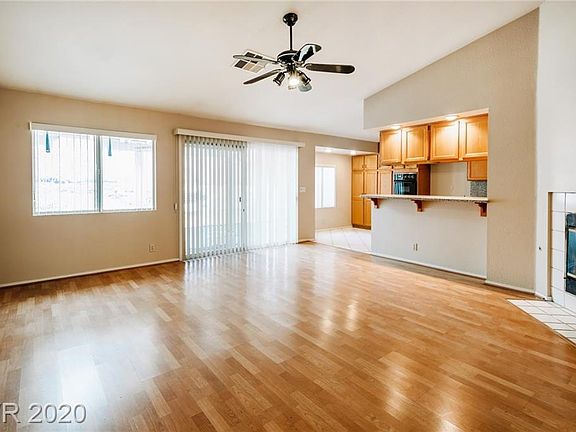 4th image of 9908 Tamarack Landing Way