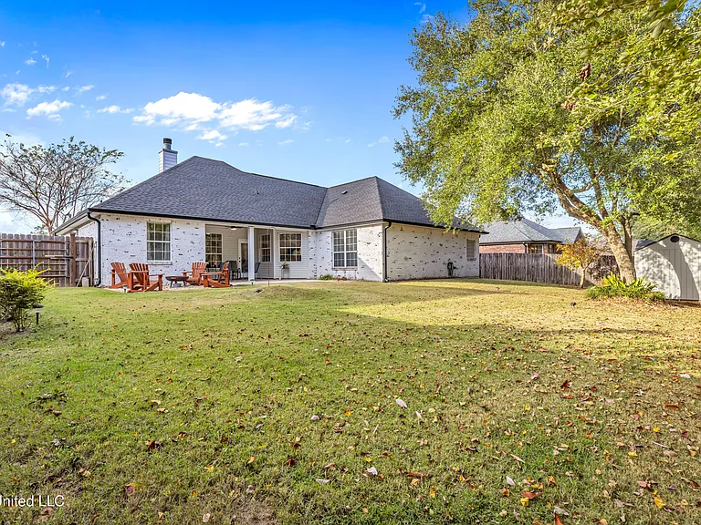 15336 Lakeview Ct — Photo 26