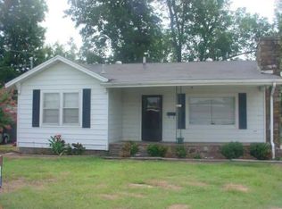 911 SE Front St, Walnut Ridge, AR 72476