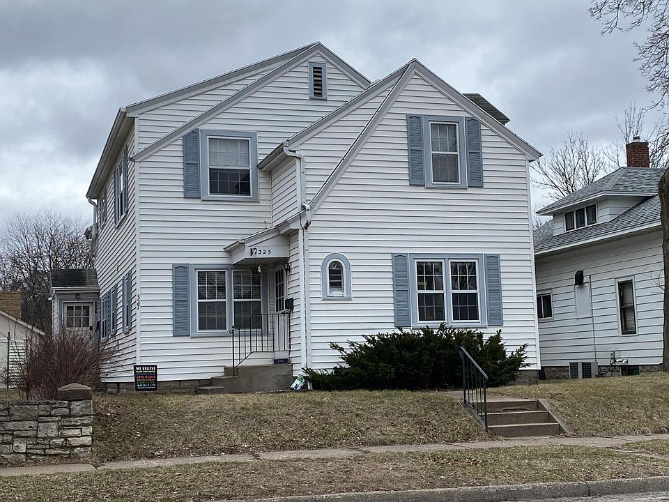 1st image of 325 22nd St S #327