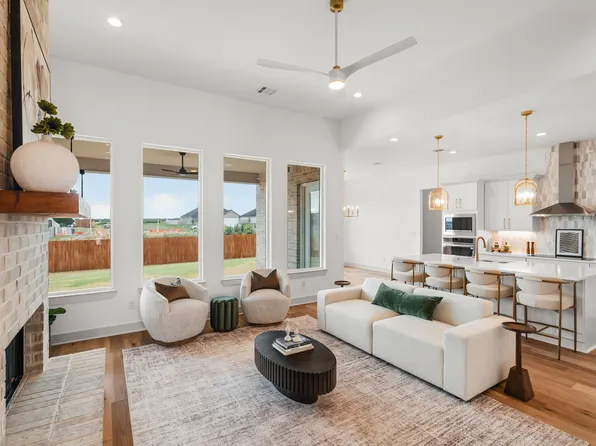 1337 Tahonta Dr, Hewitt, TX 76643