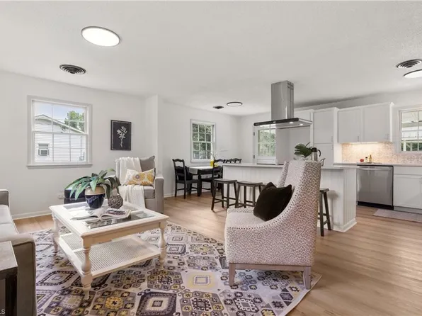 317 Benbow Dr, East Bend, NC 27018