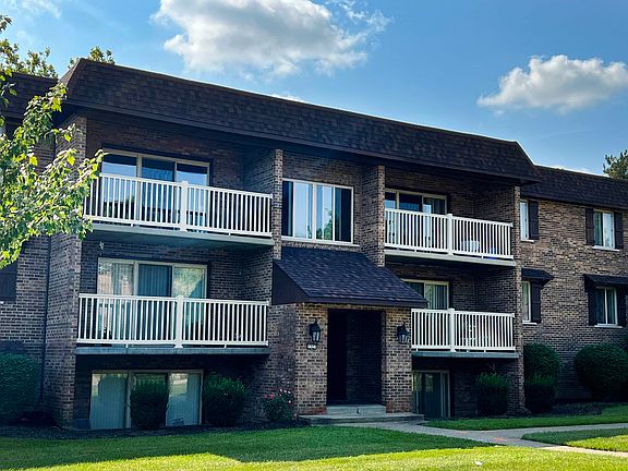 5th image of 2324 Crestbrook Dr #4576298