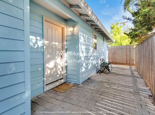 6912 SW 104th Ave, Beaverton, OR 97008