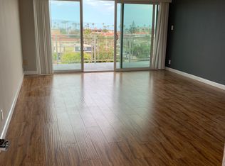 304 Avenue D, Redondo Beach, CA 90277