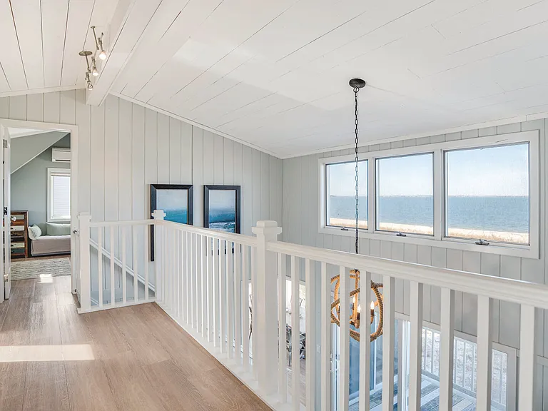 135 Cold Spring Point Rd — Photo 16