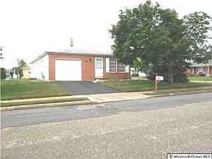 5th image of 61 Eldorado St