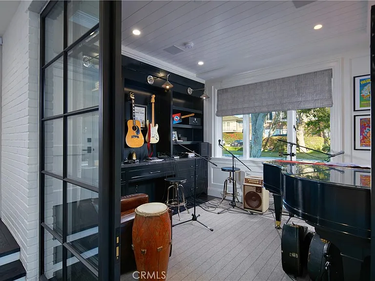 14 Beacon Bay — Photo 11