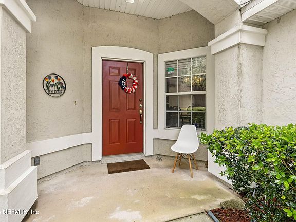 4th image of 761 BELLSHIRE Drive
