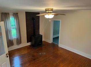 11873 Mill St, Howard, OH 43028