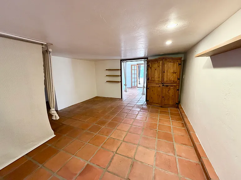 702 S Tulip St — Photo 17