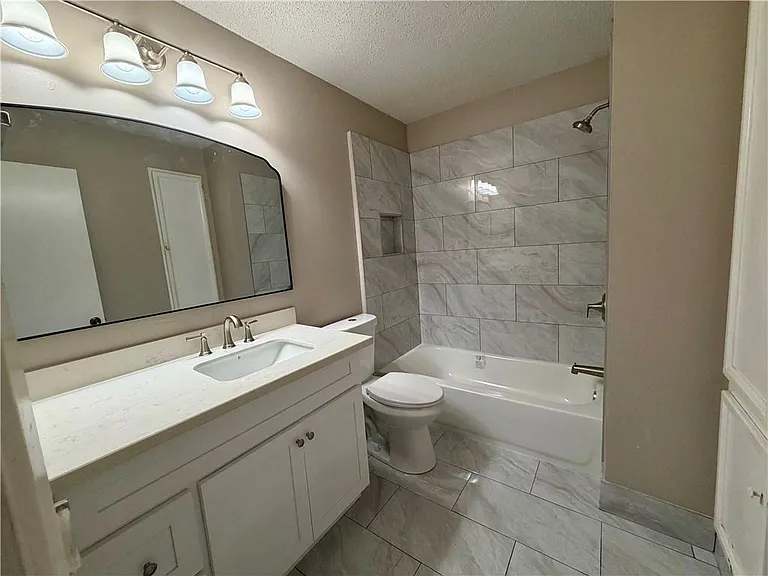 532 Oakwood Dr — Photo 9