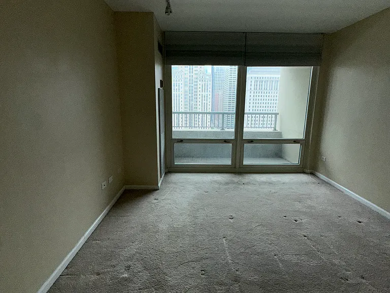 345 N La Salle Dr #2006 — Photo 22